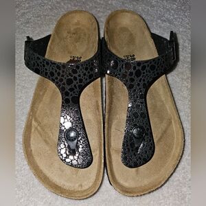 Birkenstock Stylish Black Sandals for Women